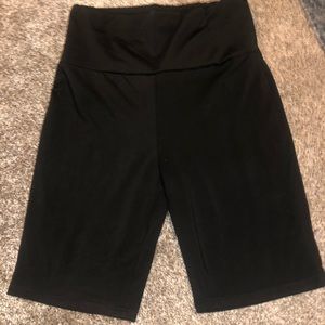 black biker shorts <3